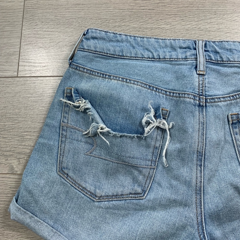 AEO Tomgirl Midi Jean Shorts - Picture 5 of 11